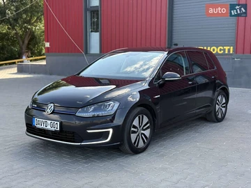 Авто Volkswagen E-Golf 2015 № 7854100