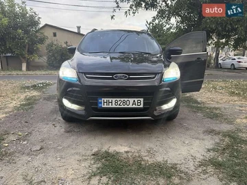 Авто Ford Escape 2012 № 7854108