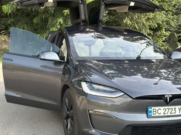 Авто Tesla Model X 2022 № 7854121