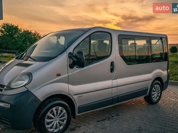 Авто Opel Vivaro 2004 № 7854153