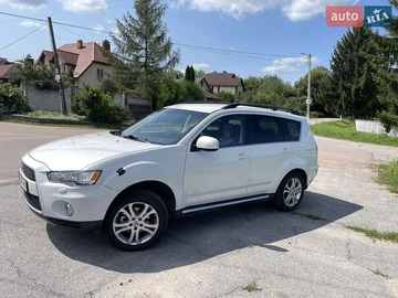 Авто Mitsubishi Outlander 2012 № 7854160