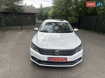 Авто Volkswagen Passat 2018 № 7854176