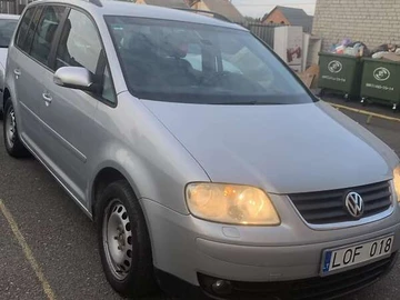Авто Volkswagen Touran 2006 № 7854310