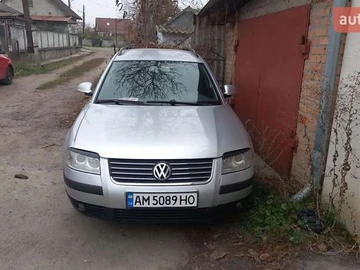 Авто Volkswagen Passat 2004 № 7854429