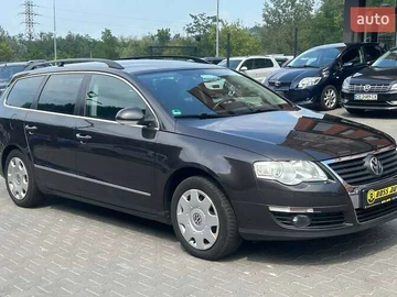 Авто Volkswagen Passat 2010 № 7854471