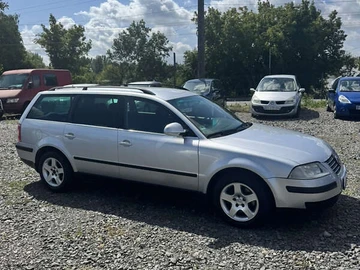 Авто Volkswagen Passat 2003 № 7854642