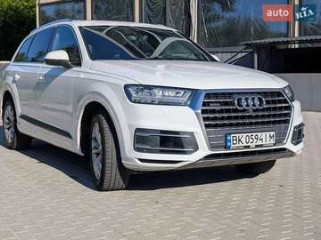 Авто Audi Q7 2017 № 7854776