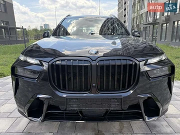Авто BMW X7 2024 № 7854803