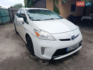 Авто Toyota Prius 2015 № 7854922