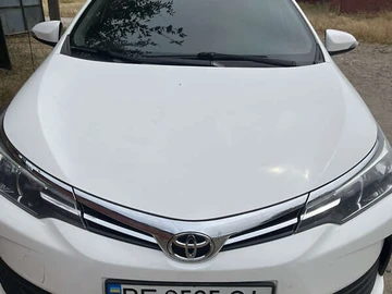 Авто Toyota Corolla 2018 № 7854989