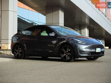 Авто Tesla Model Y 2021 № 7855055
