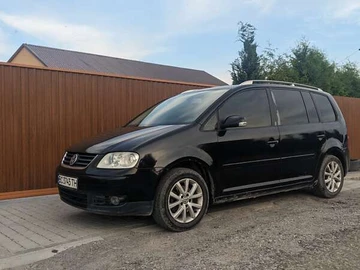 Авто Volkswagen Touran 2004 № 7855148