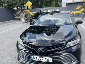 Авто Toyota Camry 2018 № 7855328