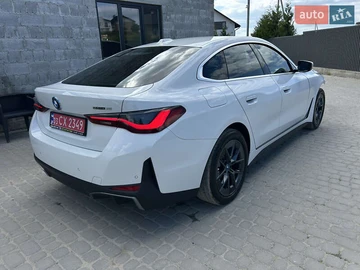 Авто BMW I4 2023 № 7855371