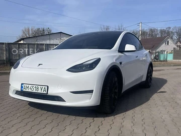 Авто Tesla Model Y 2022 № 7855424