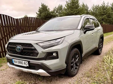 Авто Toyota Rav4 2024 № 7855446