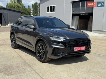 Авто Audi Q8 2023 № 7855451