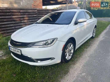 Авто Chrysler 200 2015 № 7855638