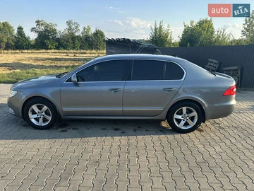Авто Skoda Superb 2012 № 7855651