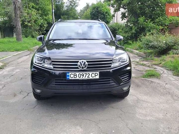 Авто Volkswagen Touareg 2015 № 7855794
