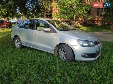 Авто Volkswagen Polo 2011 № 7855928