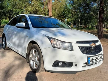 Авто Chevrolet Cruze 2010 № 7855972