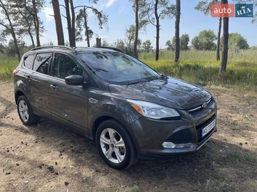 Авто Ford Escape 2015 № 7856133