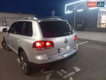 Авто Volkswagen Touareg 2007 № 7856151