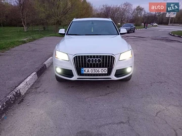 Авто Audi Q5 2015 № 7856212