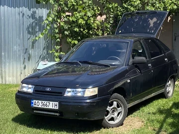 Авто ВАЗ 2112 2004 № 7856293