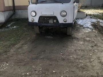 Авто УАЗ 3741 2004 № 7856327