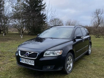 Авто Volvo V50 2008 № 7856402