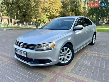 Авто Volkswagen Jetta 2013 № 7856414