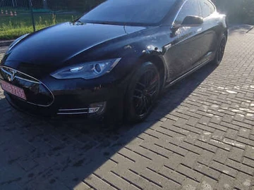 Авто Tesla Model S 2013 № 7856423