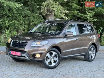 Авто Hyundai Santa Fe 2012 № 7856428