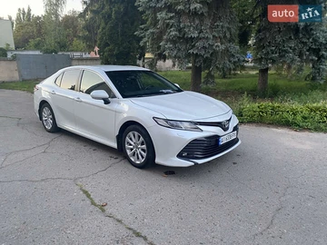 Авто Toyota Camry 2019 № 7856437