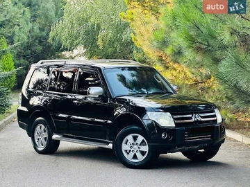 Авто Mitsubishi Pajero Wagon 2009 № 7856491