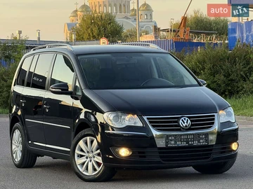 Авто Volkswagen Touran 2010 № 7856564