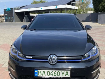 Авто Volkswagen E-Golf 2018 № 7856595
