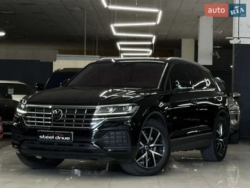 Авто Volkswagen Touareg 2020 № 7856630