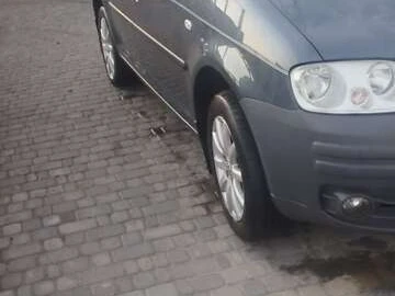 Авто Volkswagen Caddy 2005 № 7856685