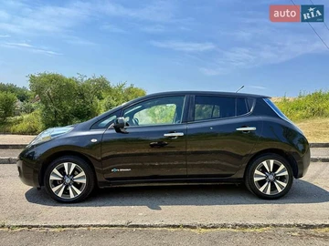 Авто Nissan Leaf 2014 № 7856703