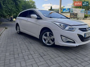 Авто Hyundai I40 2011 № 7856909