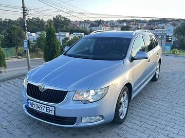 Авто Skoda Superb 2010 № 7856913