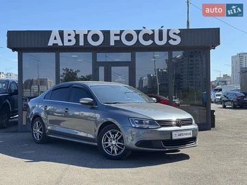 Авто Volkswagen Jetta 2012 № 7856920