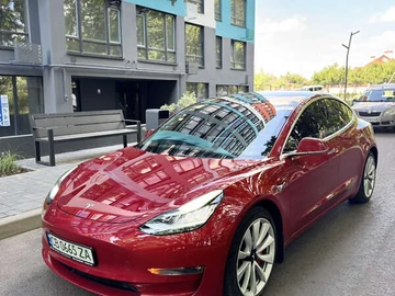 Авто Tesla Model 3 2018 № 7857044