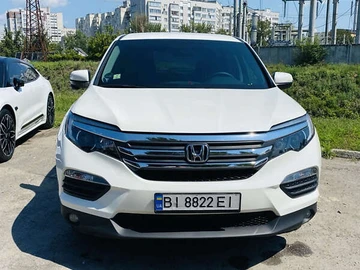 Авто Honda Pilot 2018 № 7857084
