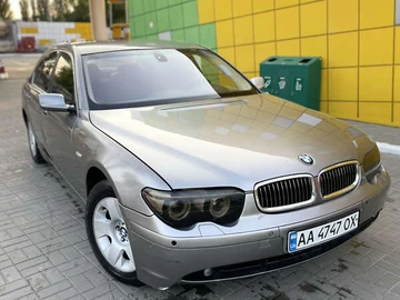 Авто BMW 7 Series 2004 № 7857234