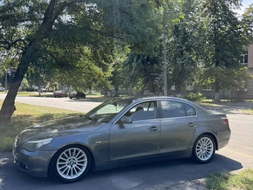 Авто BMW 5 Series 2004 № 7857259