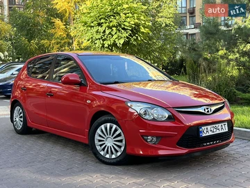 Авто Hyundai I30 2010 № 7857298